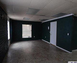 2nd image of 2075 N Arrowhead Ave