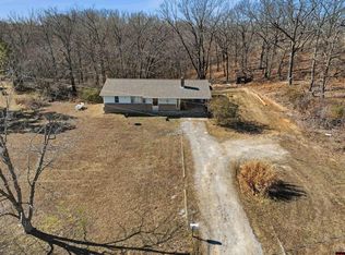 49 E Tower Dr, Gainesville, MO 65655