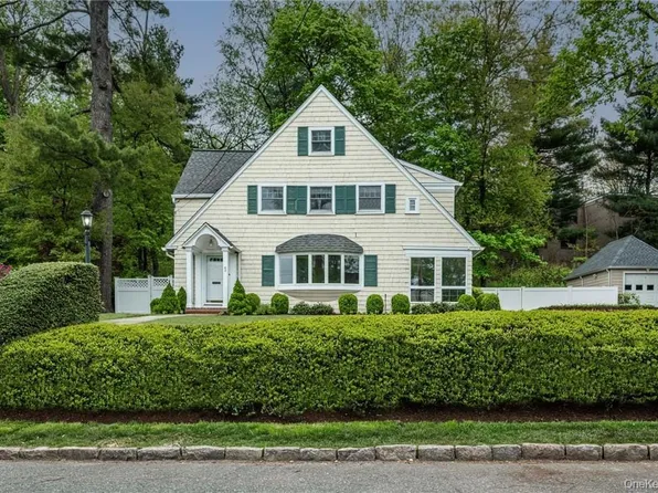 62 Summit Ave, Bronxville, NY 10708