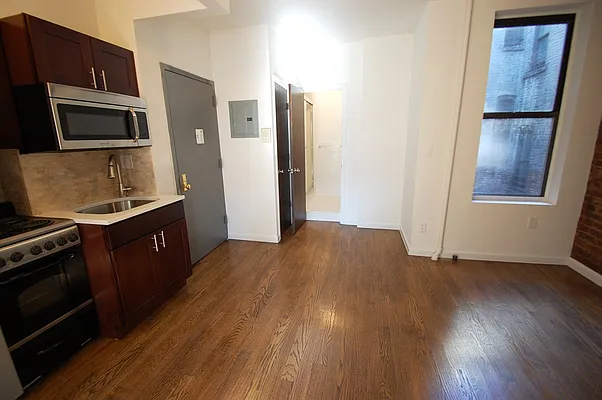 Rented by Bold New York | media 21