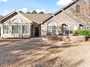 111 W Chelsea Ct, Southern Pines, NC 28387