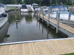 124 Wharfside, Grand Haven, MI 49417