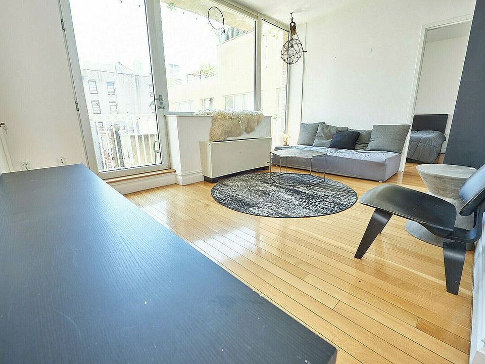 1st image of 158 Hester St #6J1