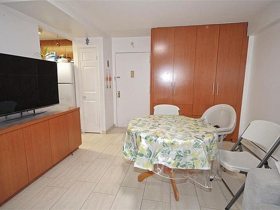 2nd image of 7266 Royce Pl #177