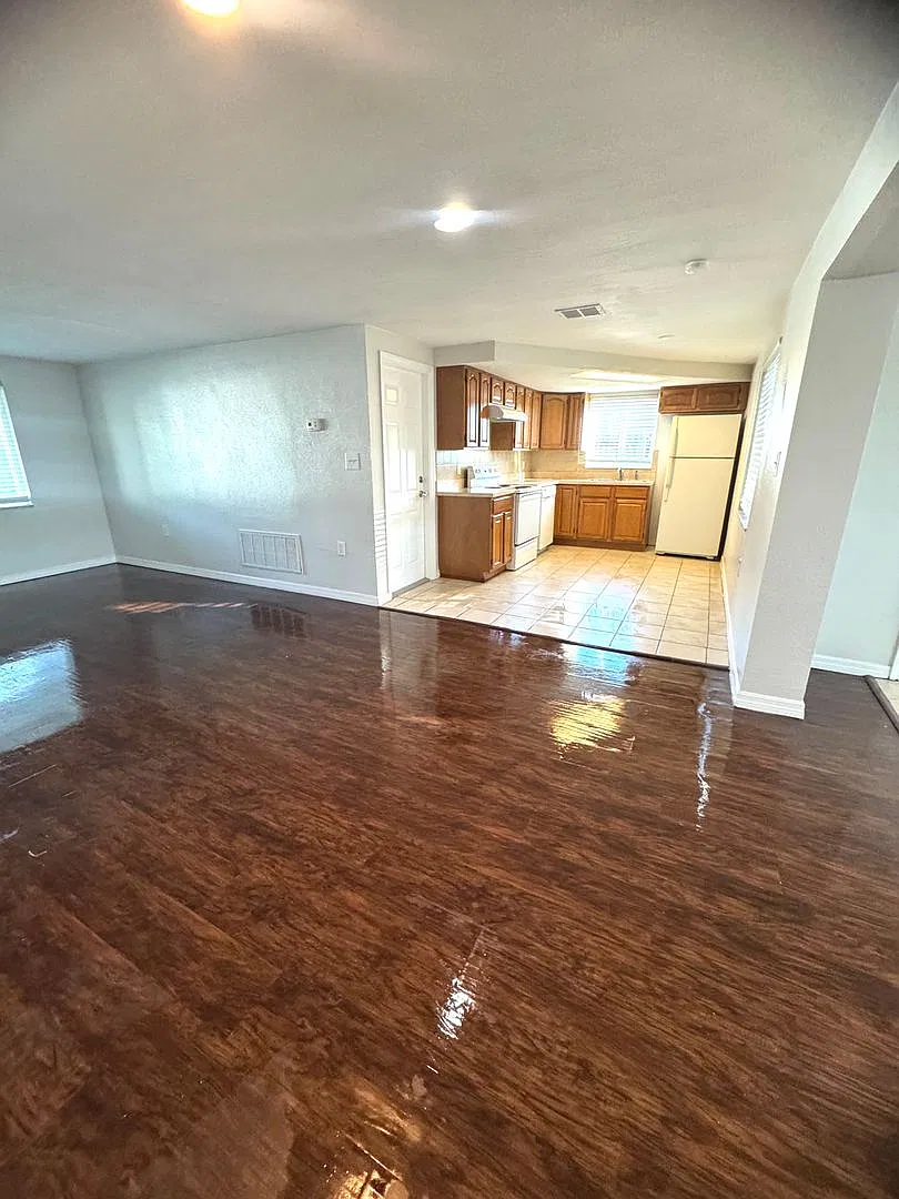 2 Bedroom/2 Bathroom Available Now! — Photo 1