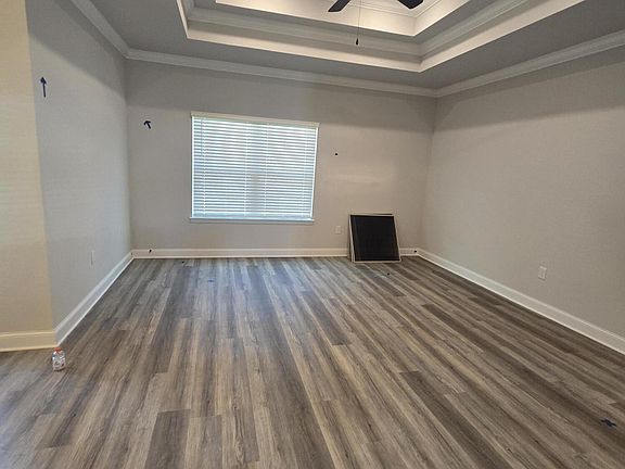 4th image of 124 Castlewoods Way