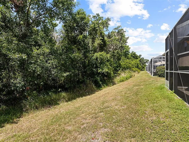15849 Fishhawk View Dr — Photo 26