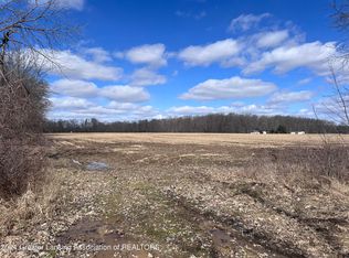 E Grand River Ave, Portland, MI 48875