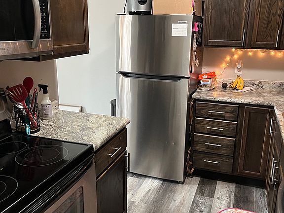 4th image of 1700 Aspen Dr APT 2