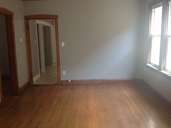 4th image of 841 N Keeler Ave