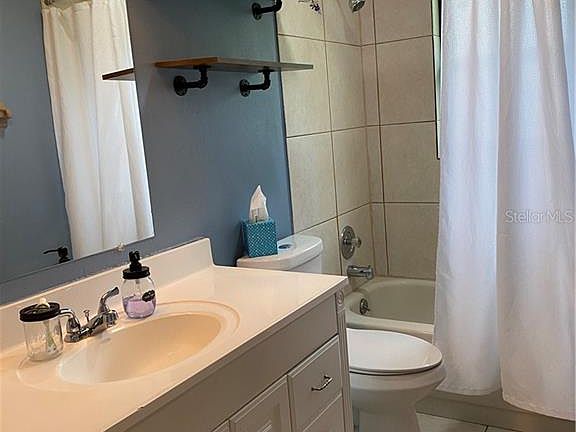 5th image of 2982 Lowery Dr