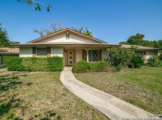 6405 Rue Francois St, Leon Valley, TX 78238