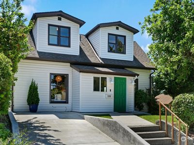 3201 S Byron Street, Seattle, WA, 98144