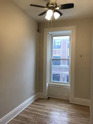 Rented by Nooklyn NYC LLC | media 61