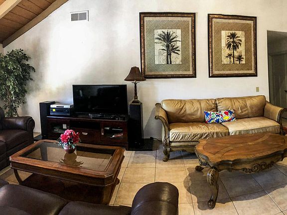 5th image of 11765 Timberlake Dr