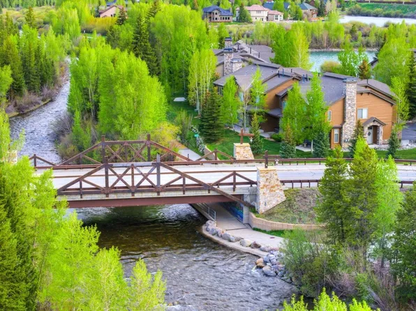 180 Robin Dr #180, Silverthorne, CO 80498