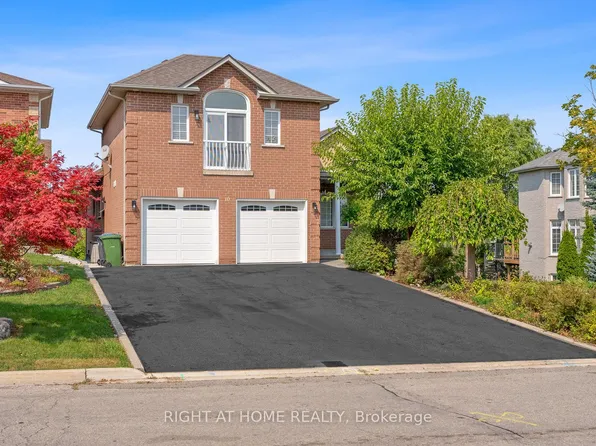 10 Riverwood Ter, Caledon, ON L7E 1S1