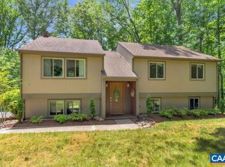304 Crestfield Ct, Charlottesville, VA 22911