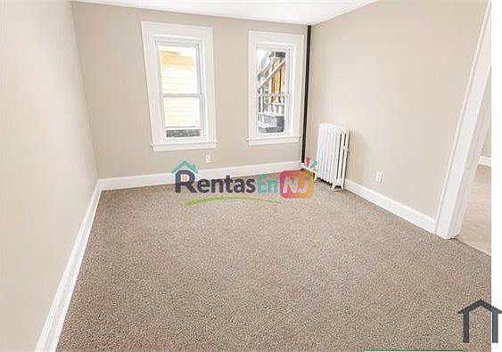 3rd image of 14 Nursery St
