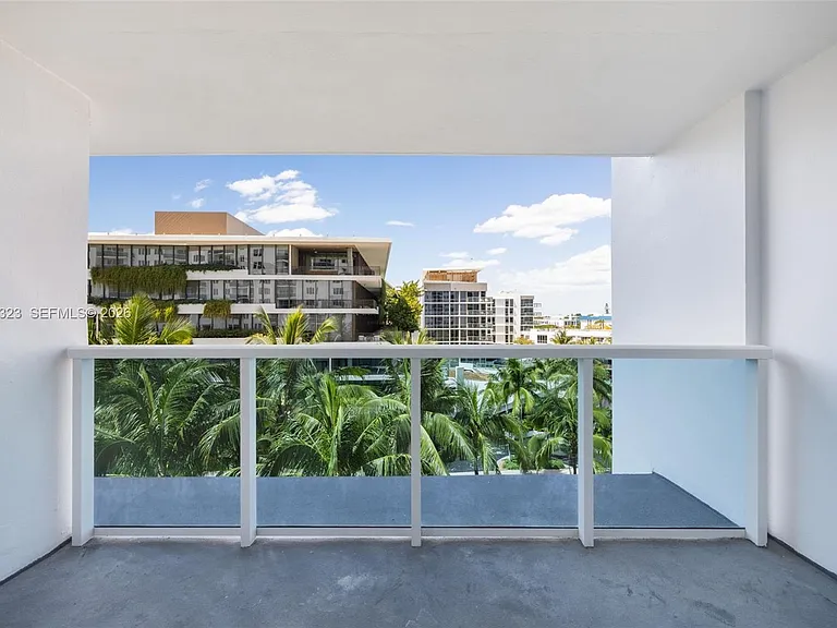 2301 Collins Ave #526 — Photo 22