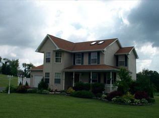 2906 Sickle Rd, Bath, PA 18014