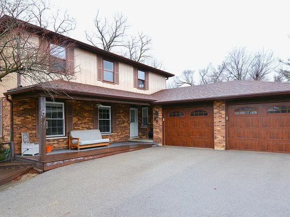 891 N Maple Ave, Palatine, IL 60067