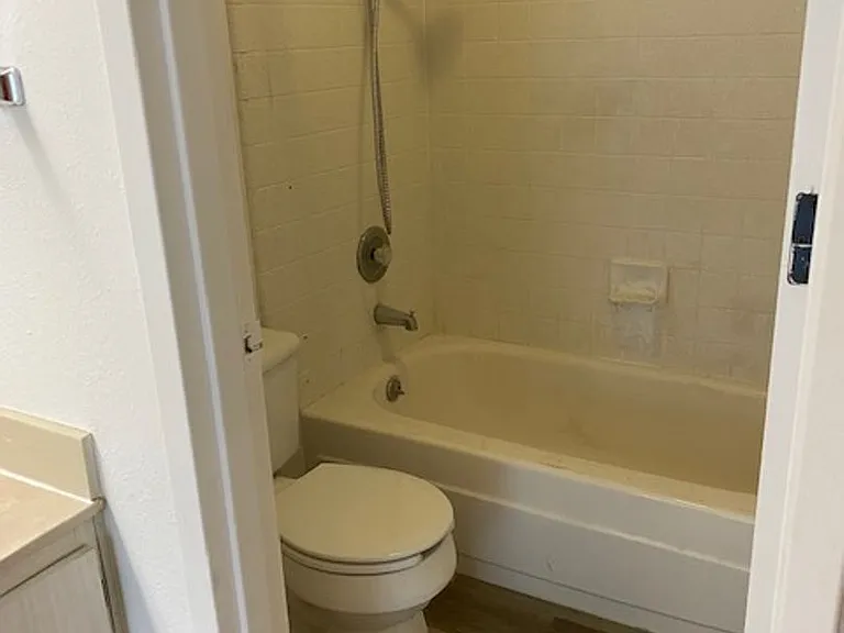 2159 Shelter Creek Ln — Photo 10