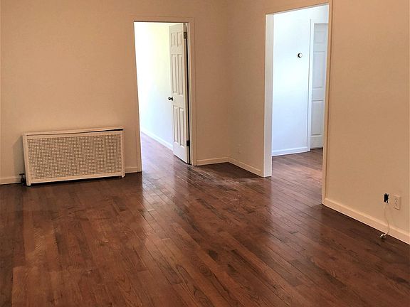 5th image of 48 Dales Ave Floor 1