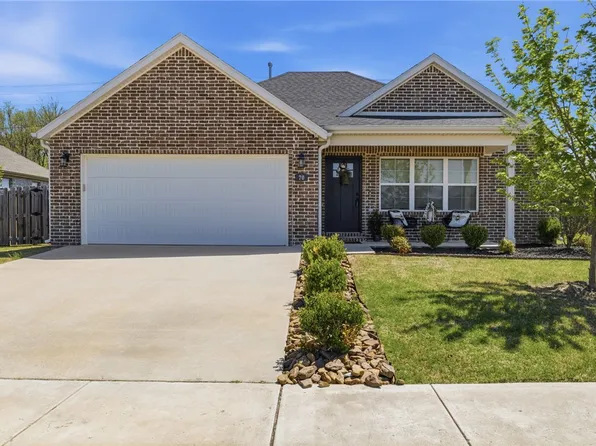 70 E Loveland Loop, Farmington, AR 72730