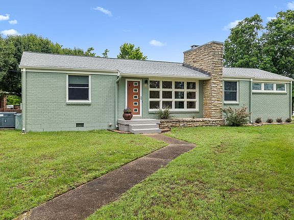5th image of 907 Joyce Ln