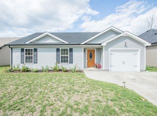 493 Medallion Cir, Clarksville, TN 37042