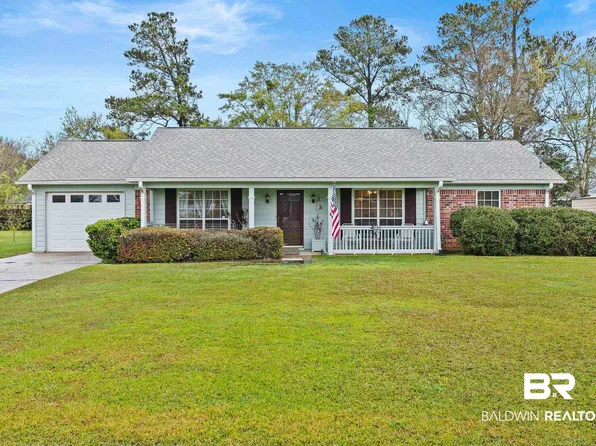 49 Magnolia Cir, Foley, AL 36535