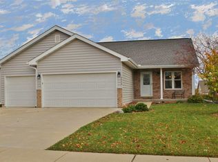 2648 Granite Rd, Fitchburg, WI 53711