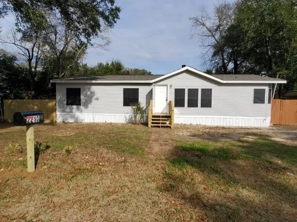2204 W Cross St, Pensacola, FL 32505