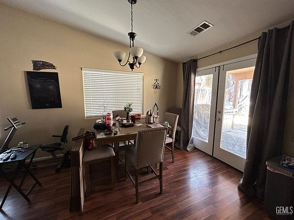 5th image of 328 W Pilot Ave