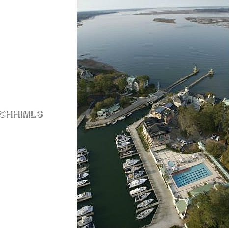 2nd image of 103 Boatslip Windmill Harbour