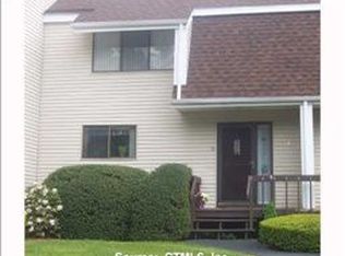 51 Spice Hill Dr, Wallingford, CT 06492
