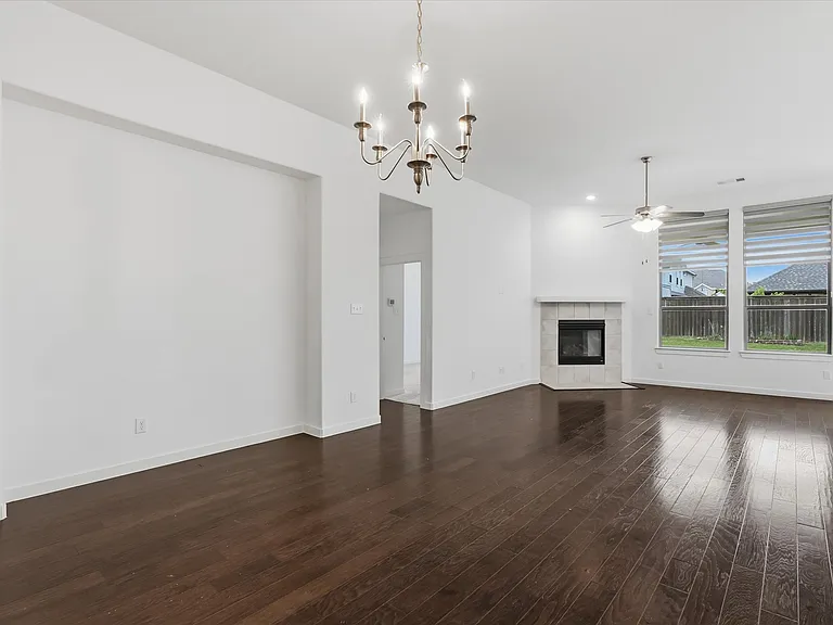 1711 Temperance Way — Photo 8