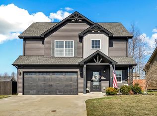 505 Sourwood Dr, Clarksville, TN 37042