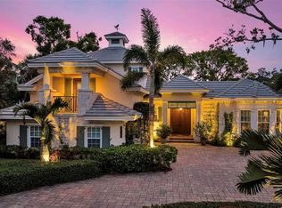 1718 Hillview St, Sarasota, FL 34239