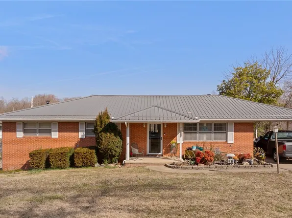 903 Sunset Ln, Harrison, AR 72601