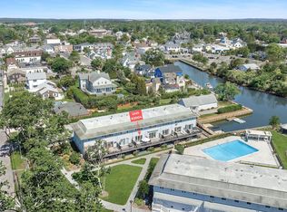 3004 Mitchell Rd, Westhampton Beach, NY 11978