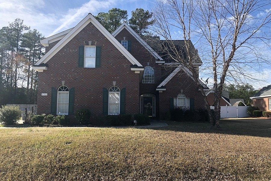 1st image of 448 Stillwater Dr