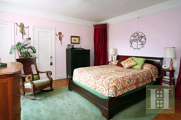 Rented by Halstead Real Estate | media 12