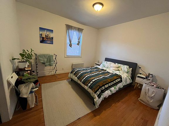 3rd image of 3249 35th St #1