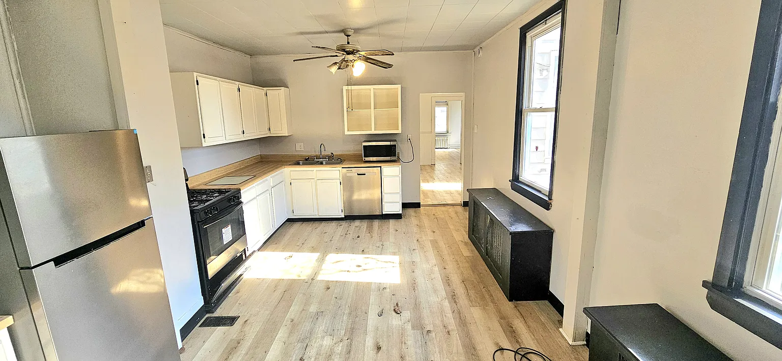 2620 Spring Garden Ave photo 1