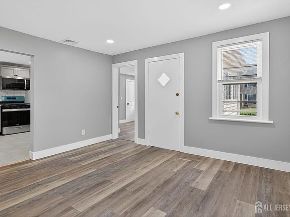3rd image of 149 Prigmore St