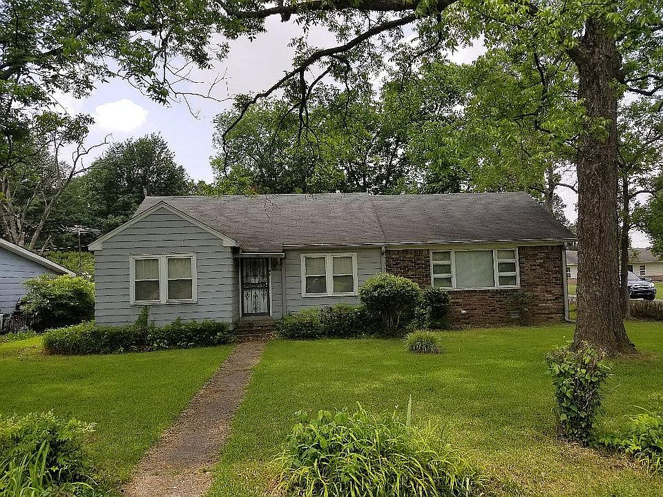 2nd image of 95 Burke Ave