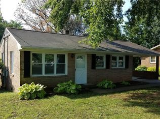 2943 Swallow Rd, Reidsville, NC 27320