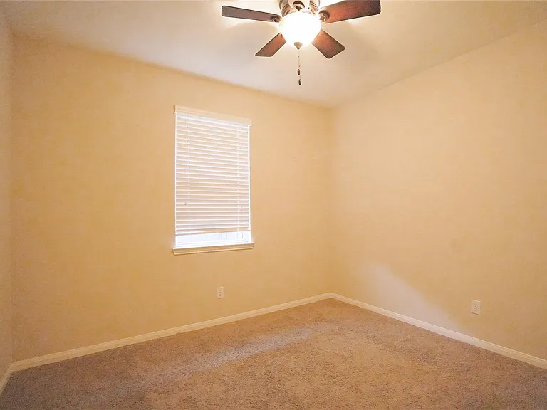 3303 Windsor Ranch Ln — Photo 8